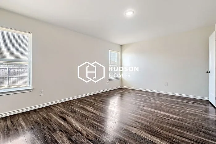 7758 Florence Dr — Photo 7