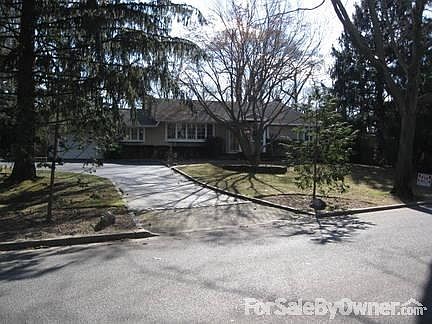 1st image of 64 Gristmill Ln