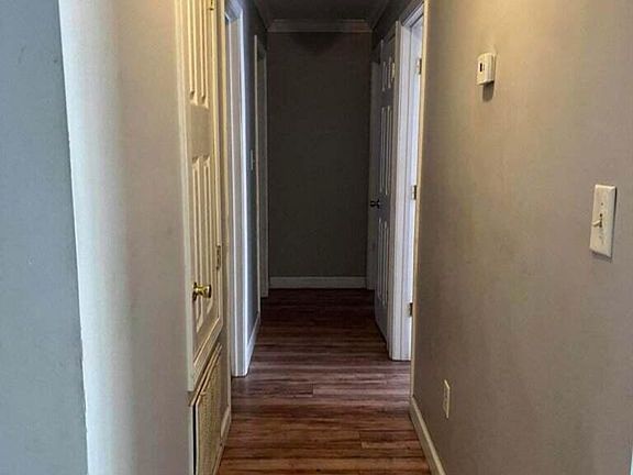 4th image of 10 Knoll Cut Off