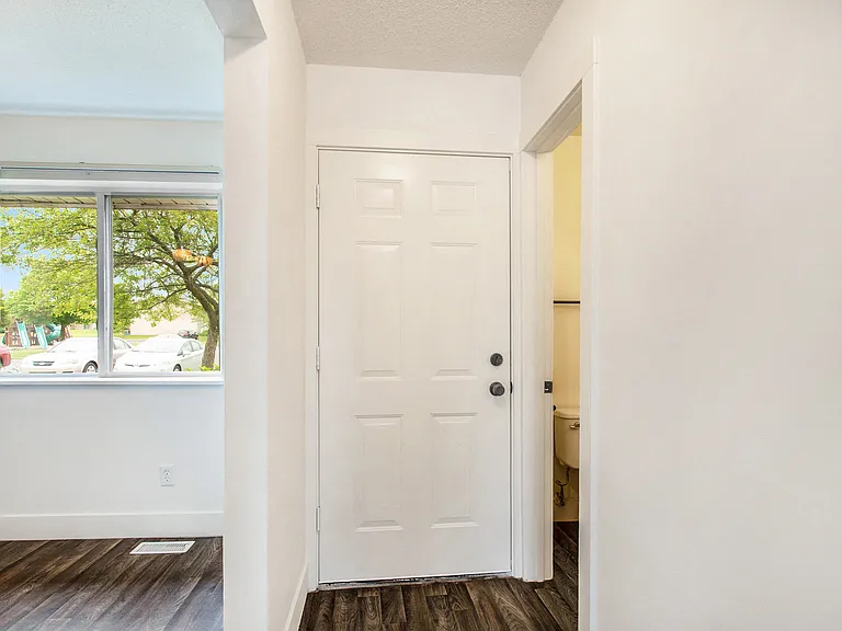Windridge Apartments — Photo 5