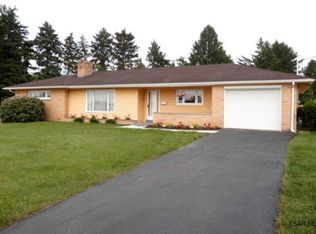 1003 Willett Dr, Johnstown, PA 15905