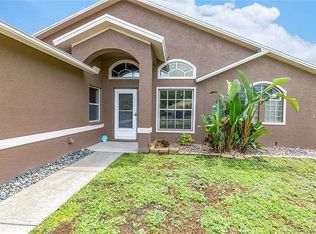 1827 Winwood Dr, Clearwater, FL 33759
