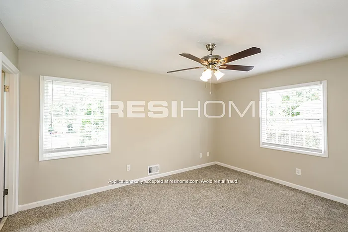 7379 Bethsaida Dr — Photo 10