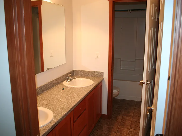 9624 Ida Ln NE — Photo 6