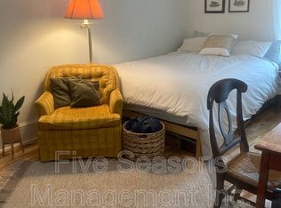 18-20 Hayward St #1, Burlington, VT 05401