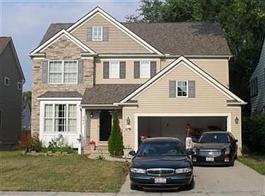 2nd image of 207 E 216th St