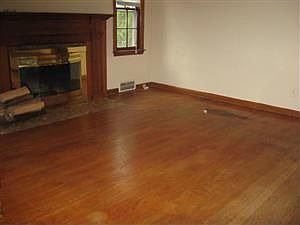 3rd image of 20663 Elkhart St