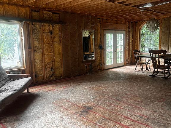 5th image of 761 Bohnet Dr