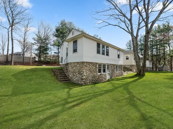 24 Shirley Ln, Shrewsbury, MA 01545