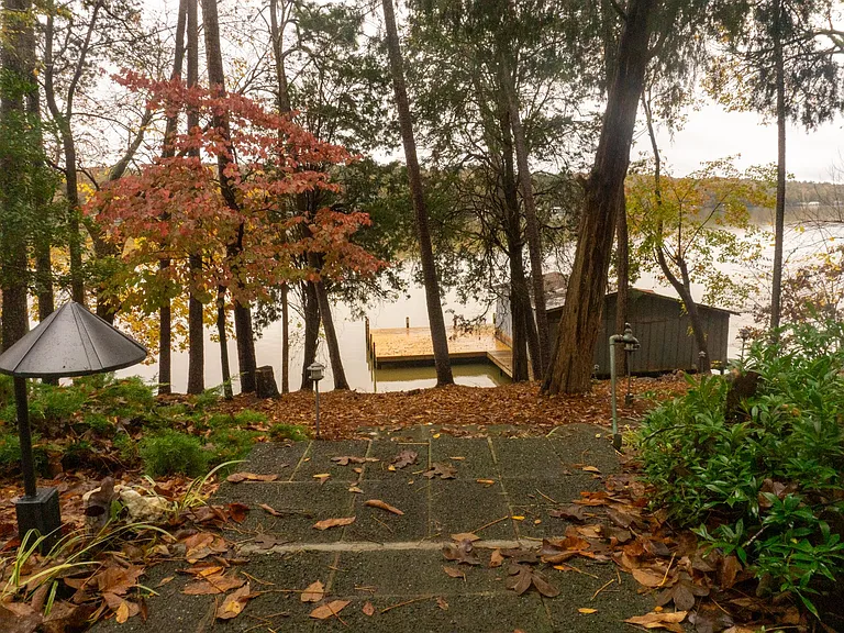 24542 Strand Dr — Photo 10