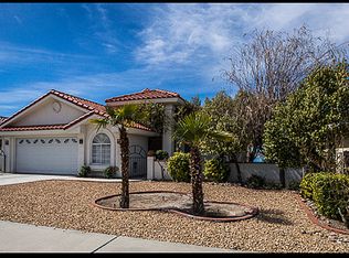 26698 Blue Water Rd, Helendale, CA 92342