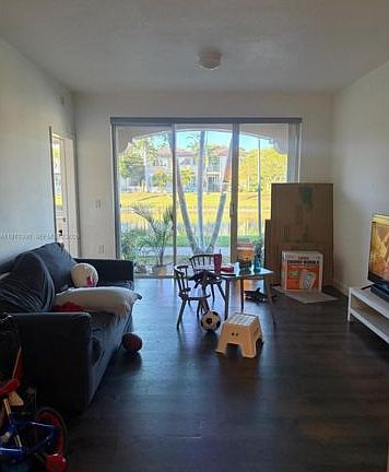 5th image of 6740 NW 114th Ave APT 706