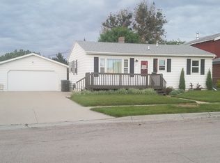 1813 12th Ave, Belle Fourche, SD 57717