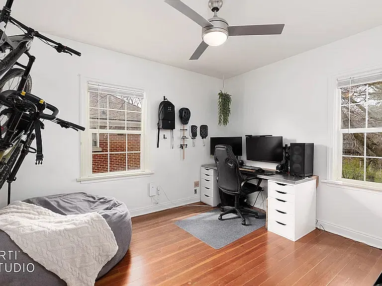 2 bed, 1600 sqft, $1,500 — Photo 4