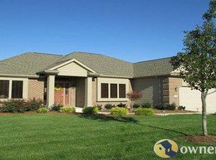 1548 Kensington Dr, Bluffton, IN 46714