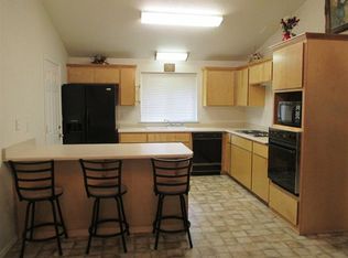 905 SW Foundry St, Grants Pass, OR 97526