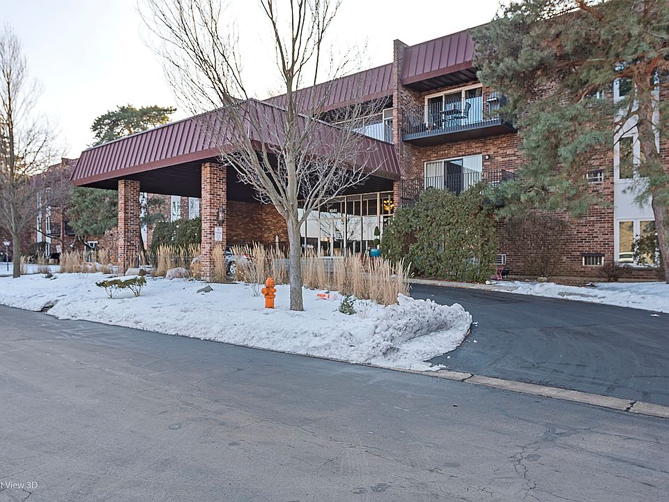 1st image of 1041 Ogden Ave #125