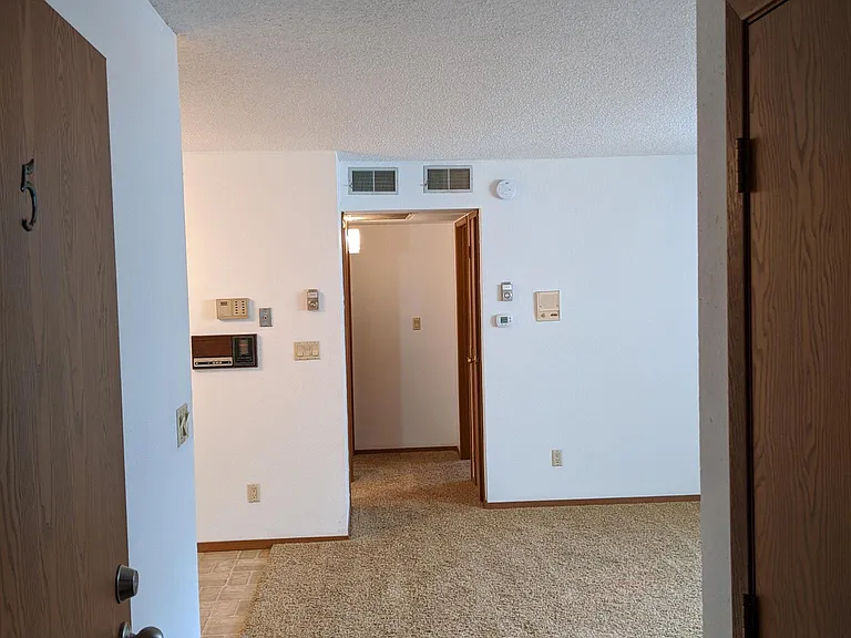 4735 S Baha Ave #5 — Photo 2