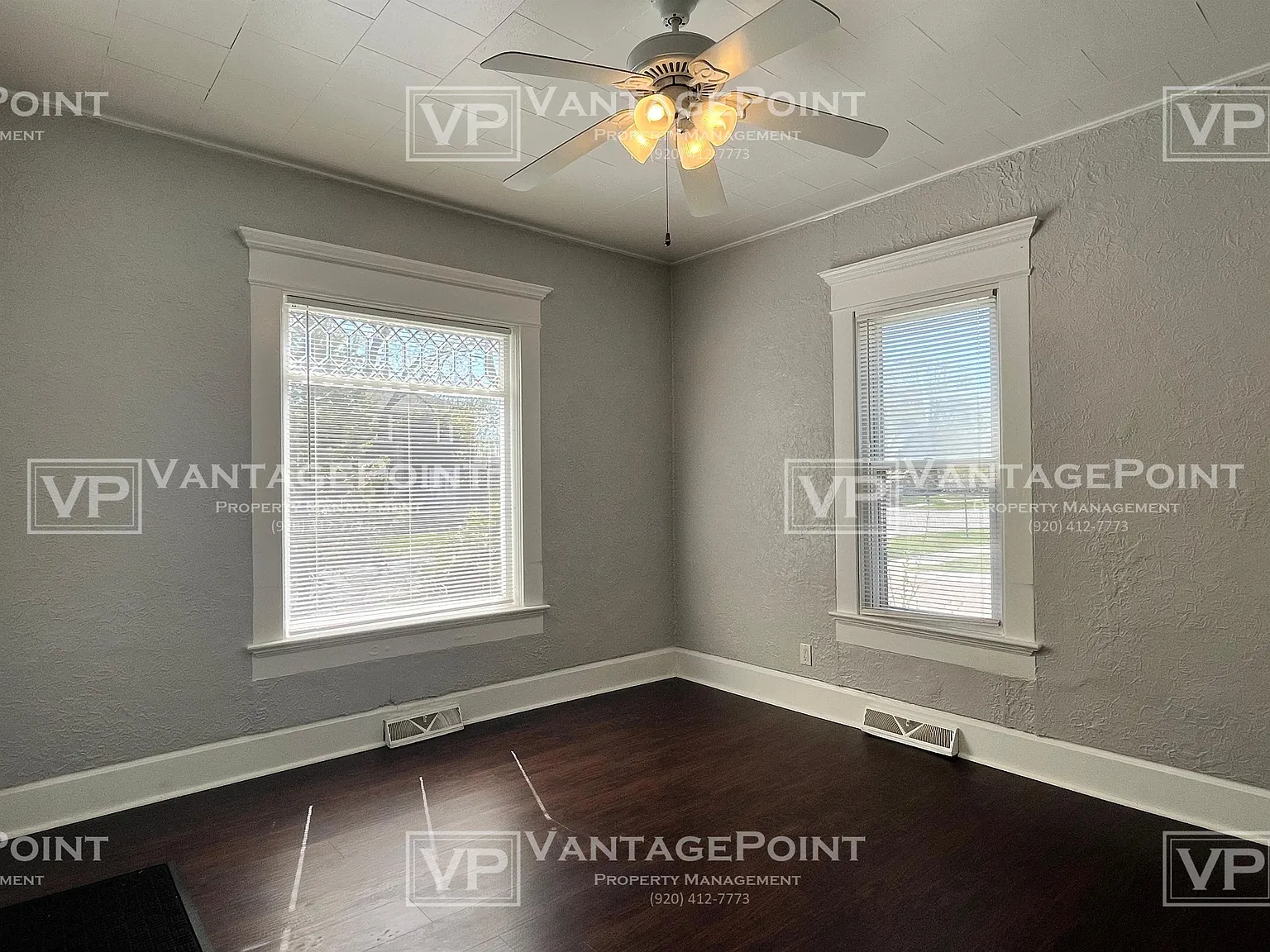 144 Oak Street (Blink) - Lower — Photo 4