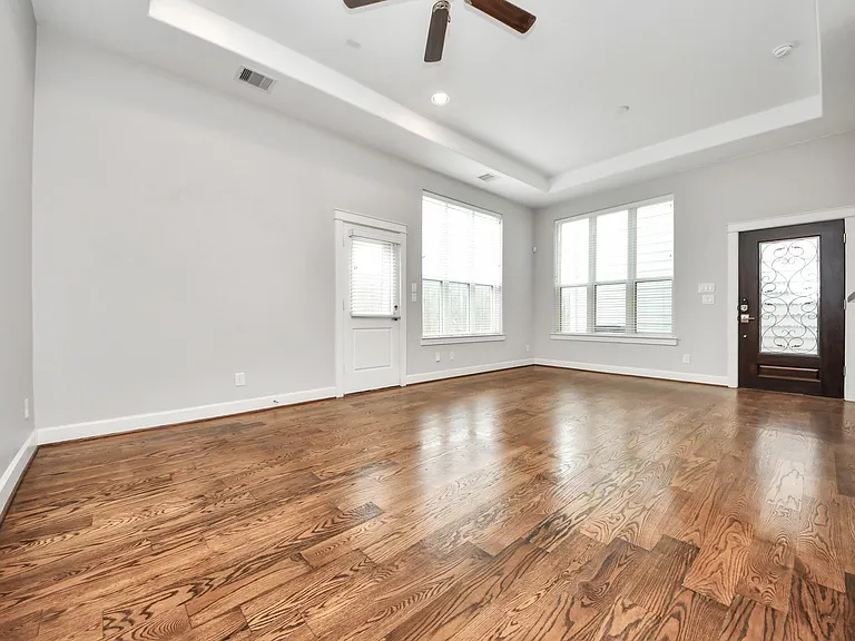 1805 Napa Creek Ln — Photo 13