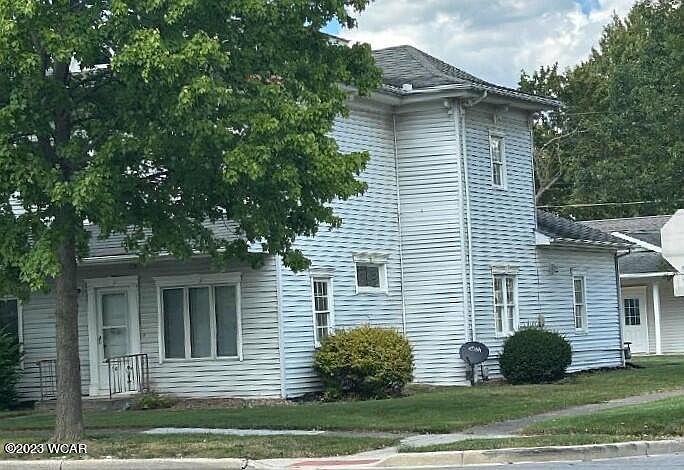 1st image of 641 E Main St