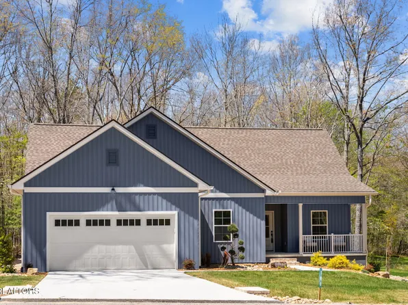 160 Hawes Cir, Crossville, TN 38558