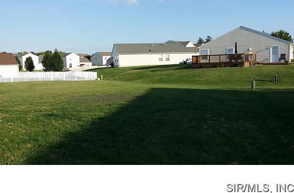 5th image of 1520 Autumn Lakes Ln