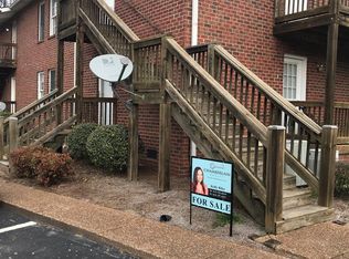 208 Brooke Castle Dr, Hermitage, TN 37076