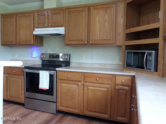 3rd image of 1222 LENDA Lane