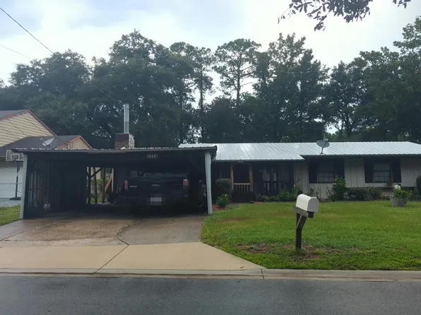 2223 Woodland Way, Brunswick, GA 31520