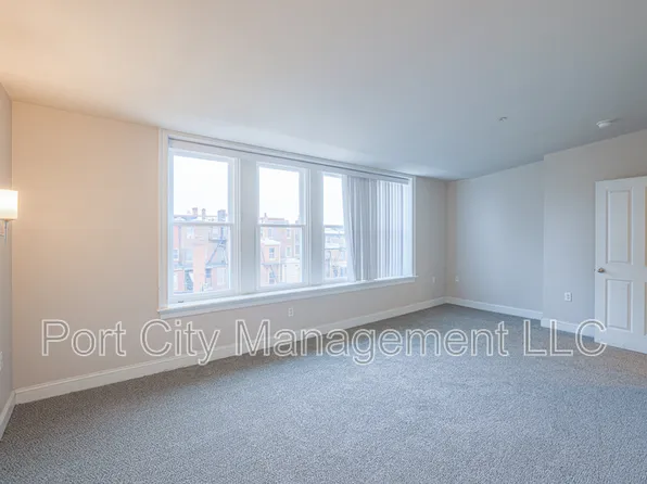 1025 Saint Paul St APT 4, Baltimore, MD 21202
