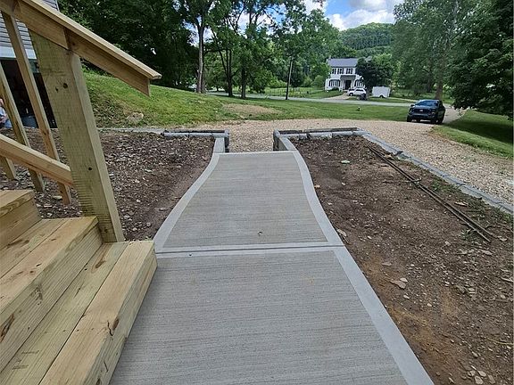 4th image of 117 Cowpath Rd