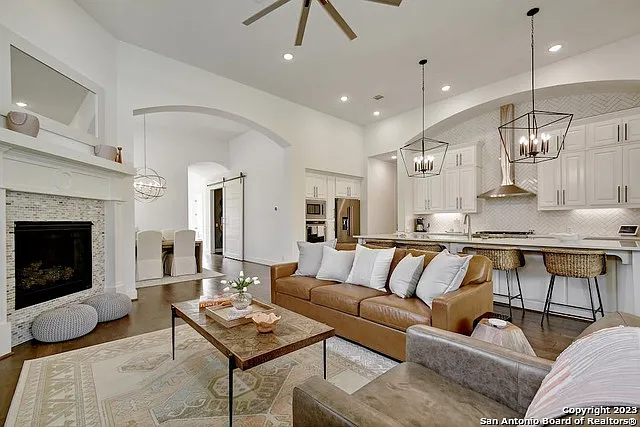 7019 Cantera Manor Blvd — Photo 9