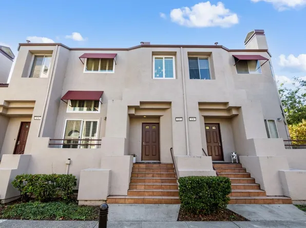137 E Court Ln, Foster City, CA 94404