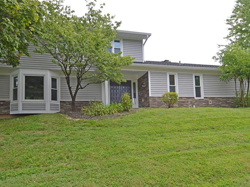 1st image of 7106 Hamilton Hills Dr