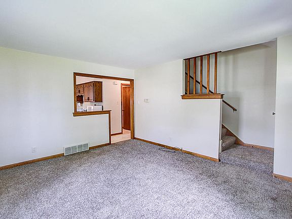 5th image of 517 Peters Dr