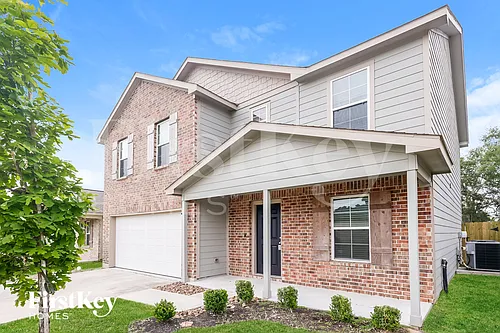 17640 Cedar Crest Dr Photo 1