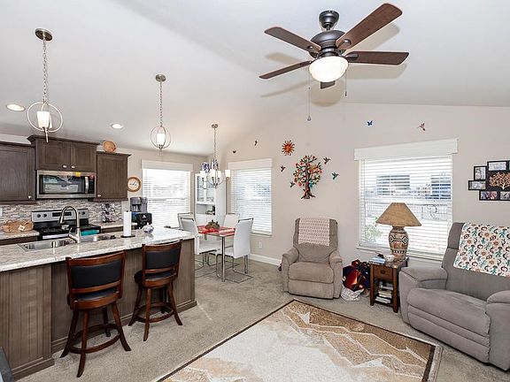 5th image of 13432 E 53rd St