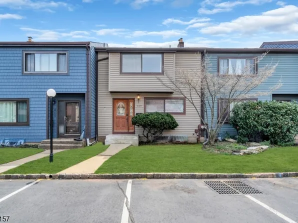 457 Brookside Ln, Hillsborough Twp., NJ 08844