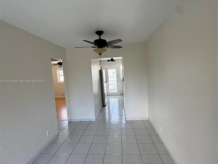3922 NE 166th St #S306 — Photo 21