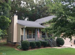 1900 Lenox Dr, Statham, GA 30666