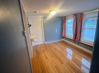 44 Knowlton St, Gardner, MA 01440