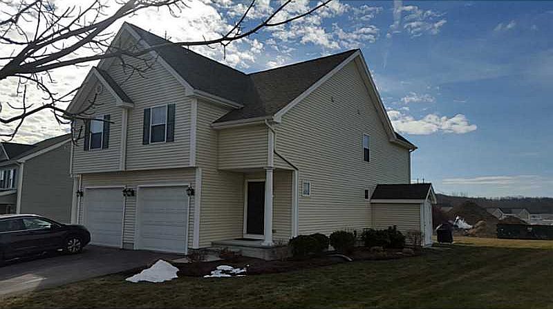 1st image of 34 Berm Dr #84
