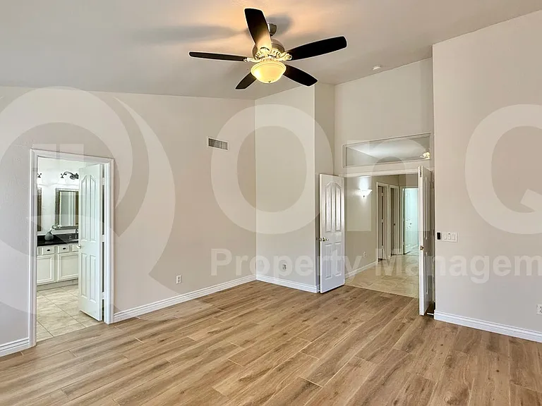 682 N Butte Ave — Photo 11