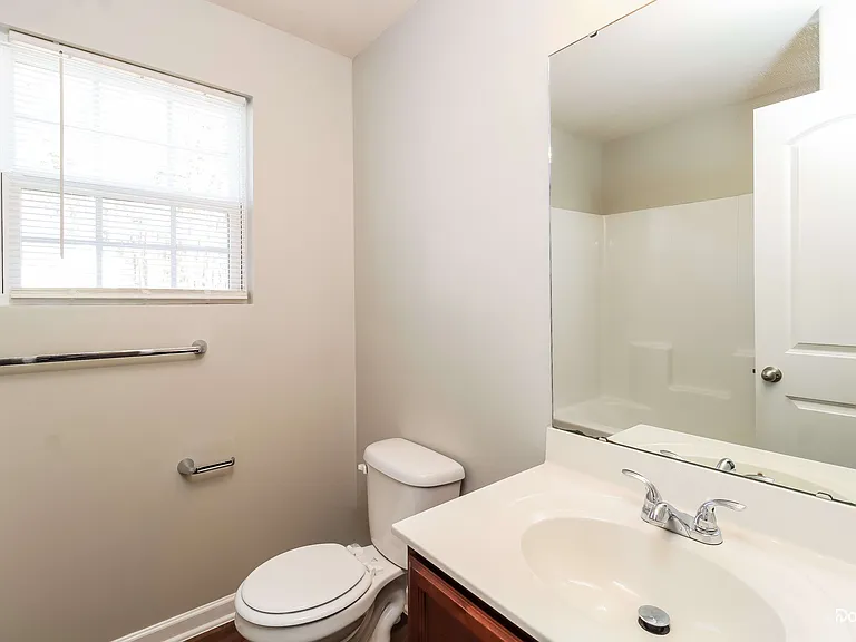 832 Oak Bend Dr — Photo 8