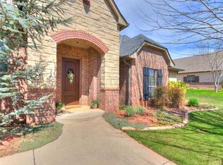 1409 Brayhill Rd, Edmond, OK 73003