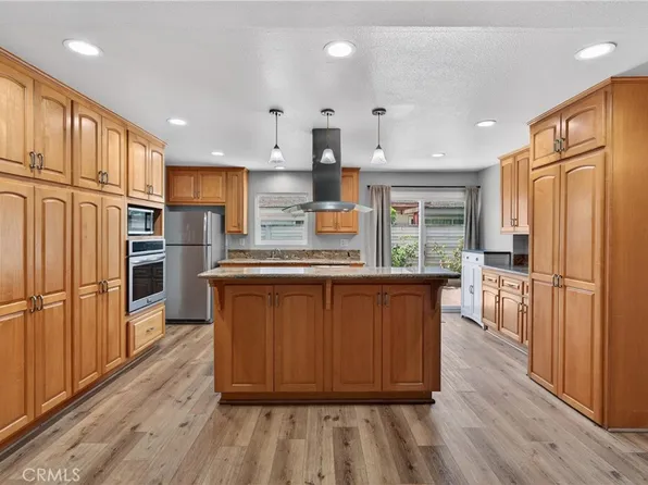 14802 Newport Ave APT 20B, Tustin, CA 92780