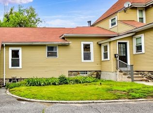 28 Stevens St APT B, Methuen, MA 01844