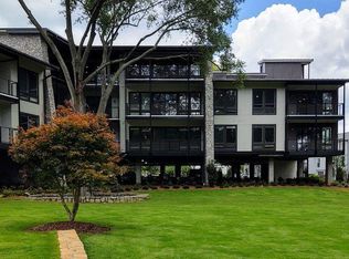 900 Riverbend Club Dr SE, Atlanta, GA 30339