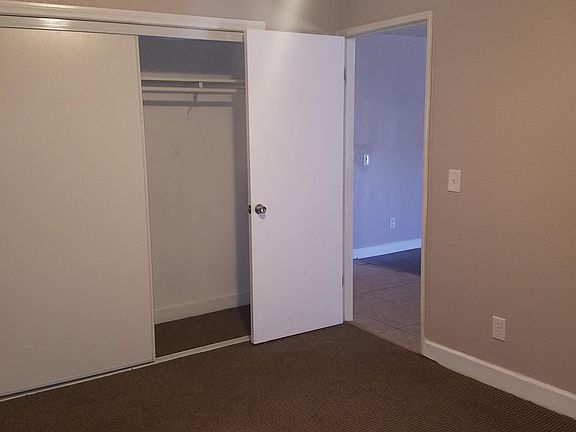 5th image of 2515 W 2nd Ave